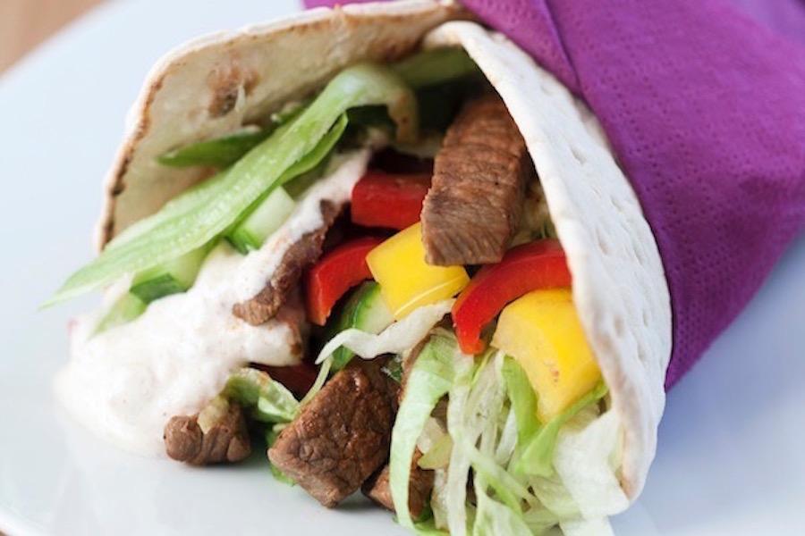 receipt sv 14 strimlad lovbiff i tunnbrod med frisk kebabsas 1277@2x